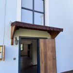 Вилла 2 этажа с бассейном и садом в Мерсине, 150 м до моря